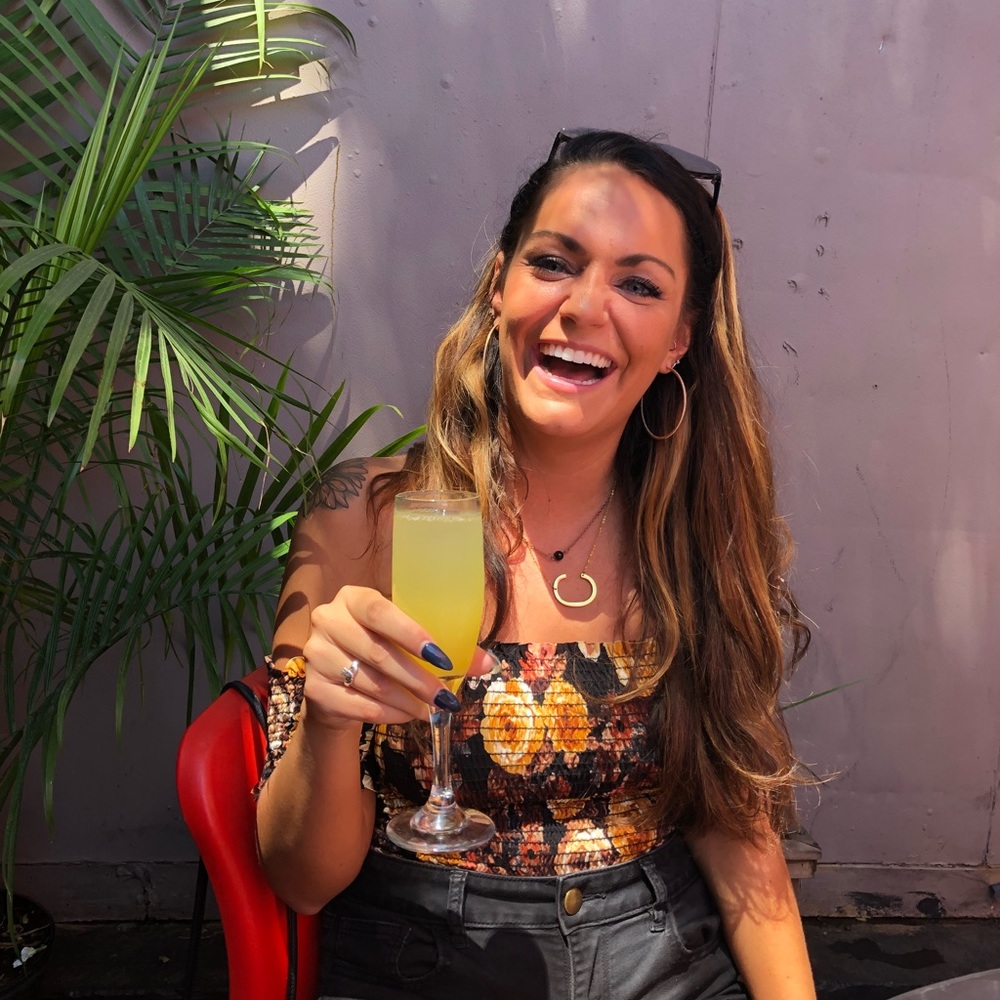 Meet your Posher, Cortney